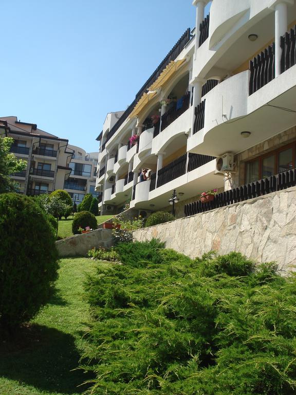 Tsb Sun Coast Apartments Sveti Vlas Luaran gambar
