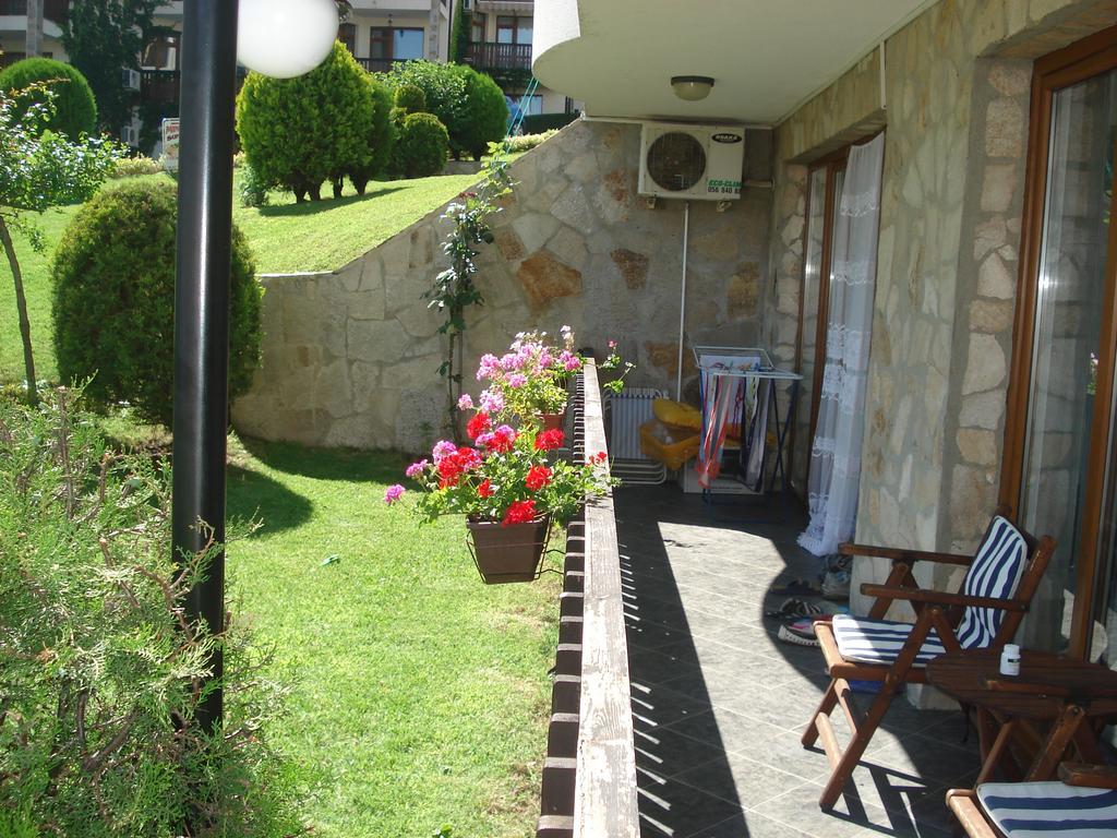 Tsb Sun Coast Apartments Sveti Vlas Luaran gambar