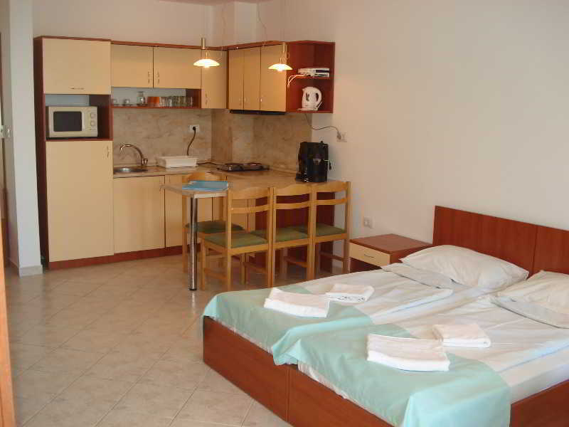 Tsb Sun Coast Apartments Sveti Vlas Luaran gambar