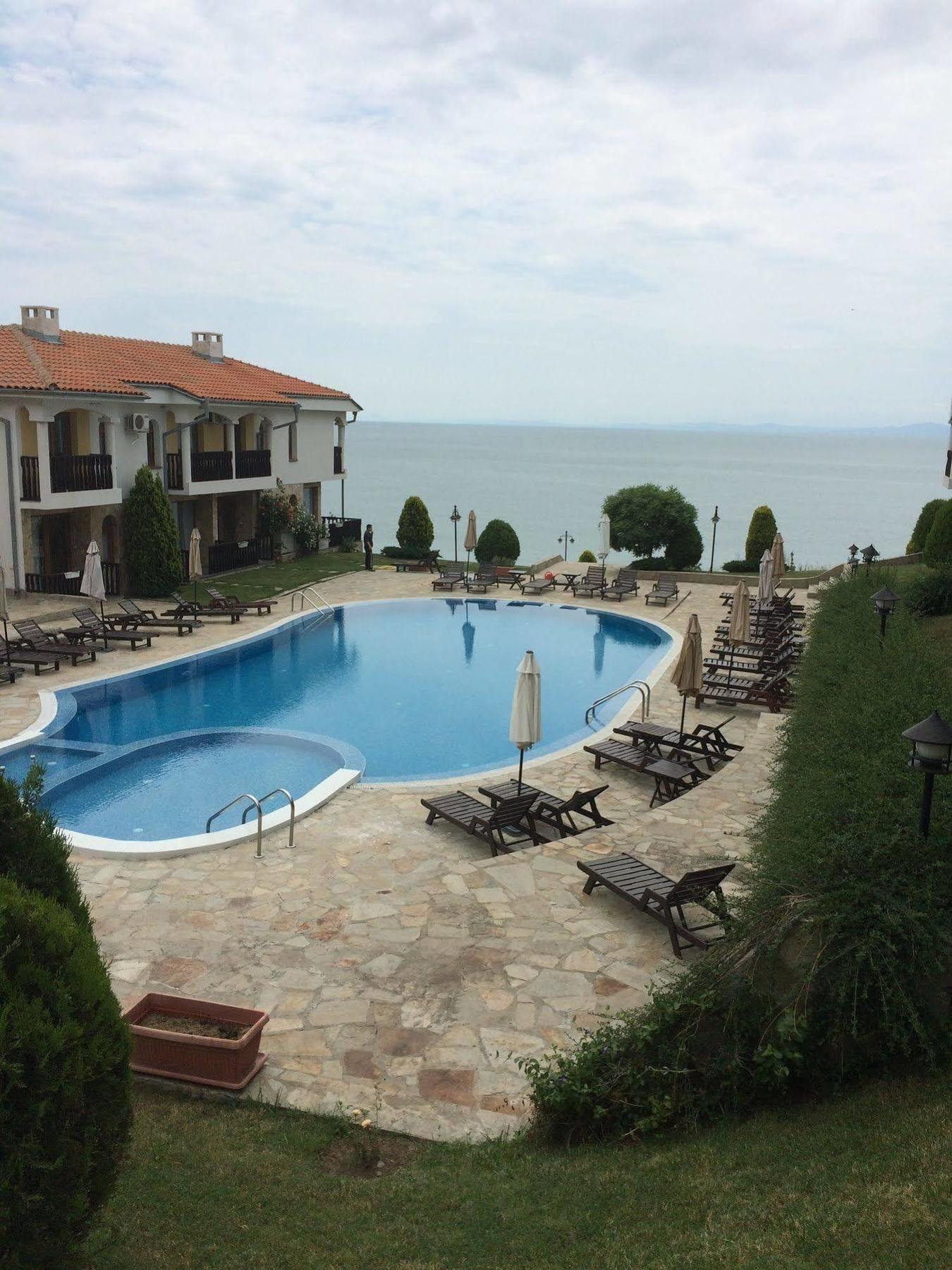 Tsb Sun Coast Apartments Sveti Vlas Luaran gambar