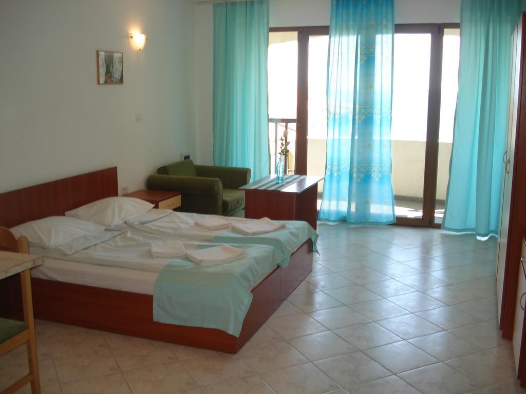 Tsb Sun Coast Apartments Sveti Vlas Luaran gambar